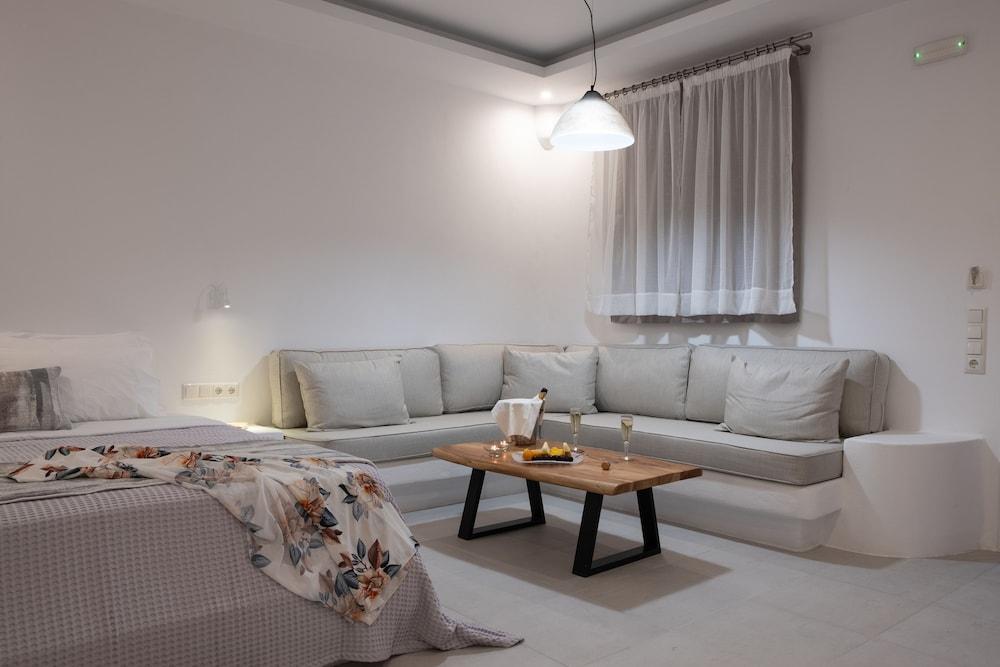 Ambience Suites Фіра Екстер'єр фото
