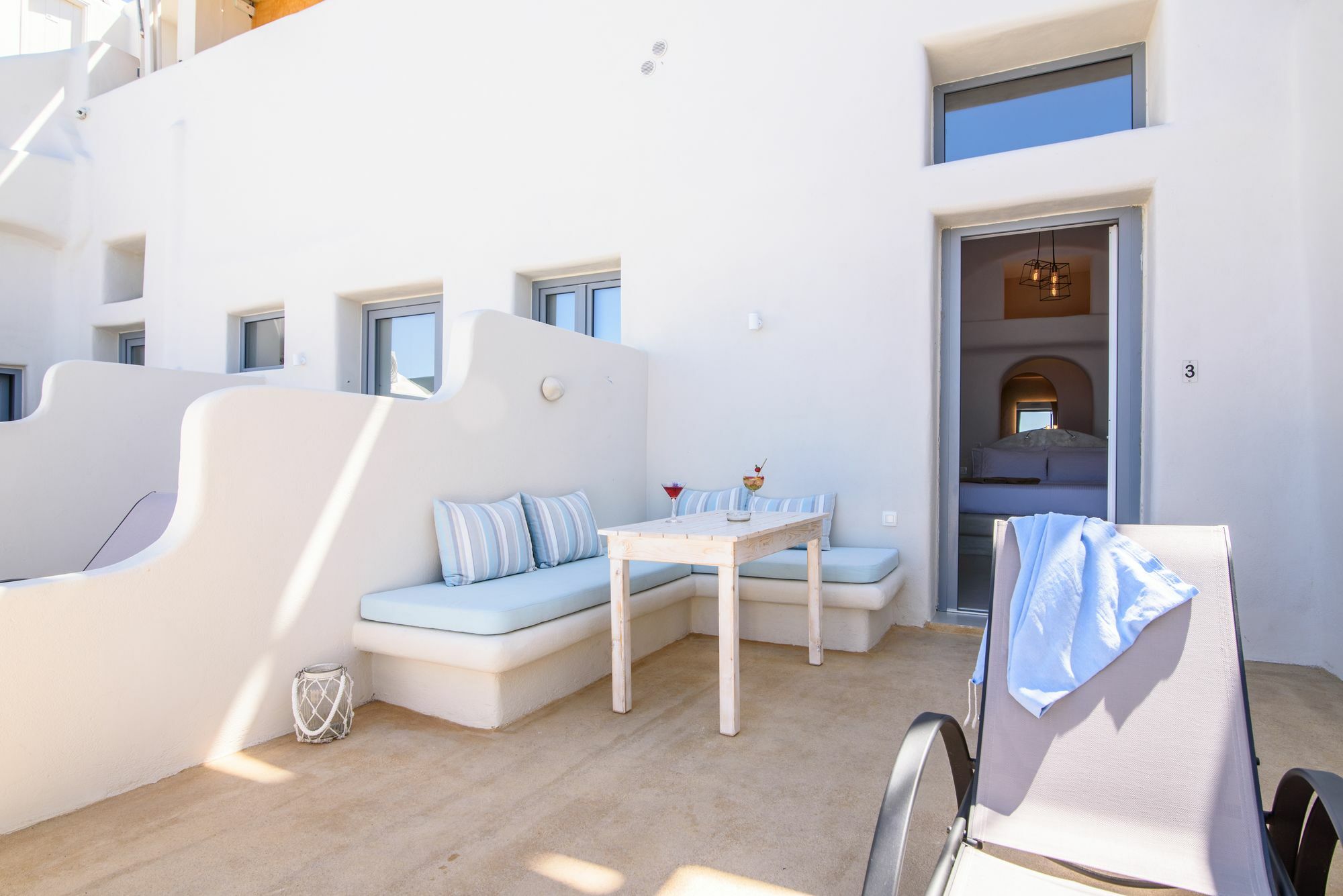 Ambience Suites Фіра Екстер'єр фото